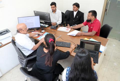 Counselling, 4th Floor- Providing counseling and guidance to visitors regarding the complaint filing and redressal process