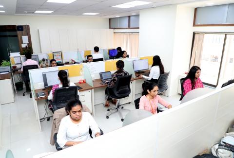 Legal and Fianance Department, 6th Floor- Legal and Finance department conducting review of legal title, Sale Agreement, Cost details of the project registration application
